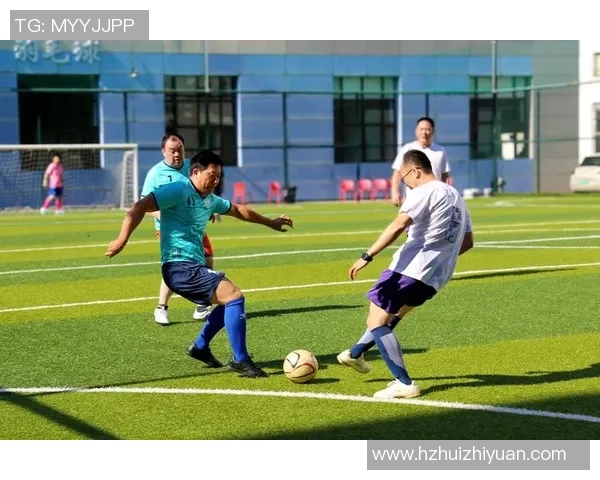 广州足球队团队协作能力提升显著创新高引发广泛关注与讨论 广州足球队团队协作能力提升显著创新高引发广泛关注与讨论