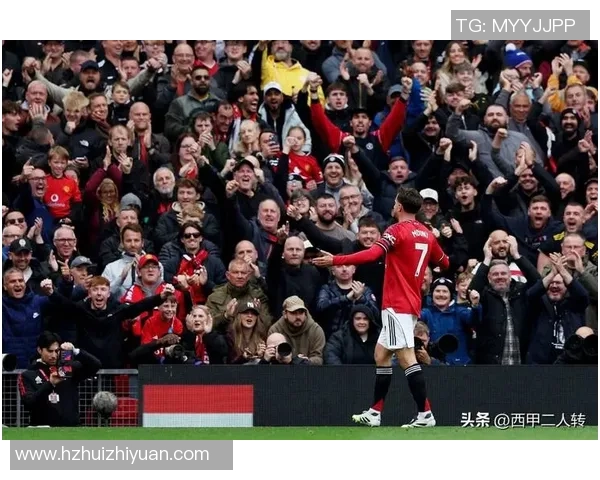 曼联足球明星写真展现红魔传奇球员风采与激情瞬间