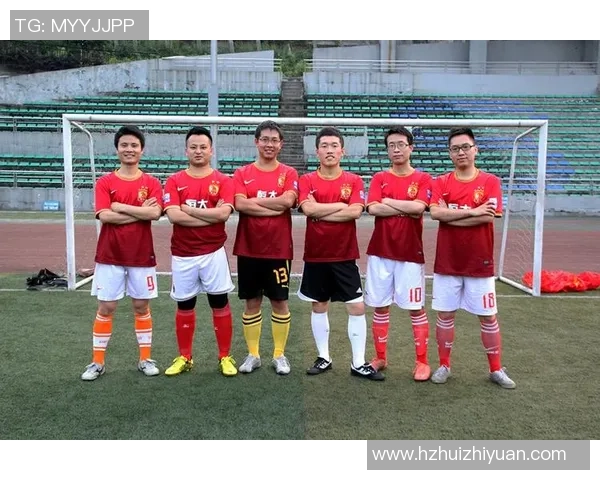 赛后分析：西安足球队与武汉足球队的表现与状态对比探讨